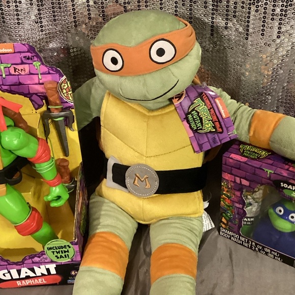 NWT Teenage Mutant Ninja Turtles Toy Gift Bundle- 9pc. - Picture 8 of 16